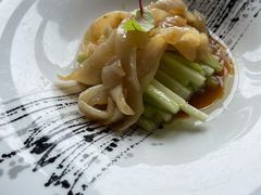 香椿原味鲍鱼-三利音·东方司宴(外滩店)