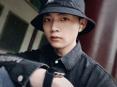 -舍利塔滩地公园-无垢净光舍利塔
