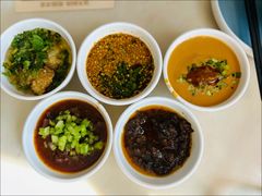 -左庭右院鲜牛肉火锅(浦江欢乐颂店)