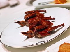 脆皮妙龄鸽-新荣记(建国门外大街店)