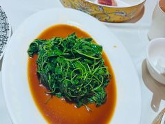 -梅龙镇酒家(南京西路总店)