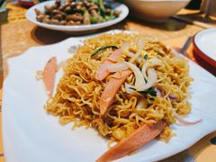 -喝丢一只鞋海鲜烧烤·海肠捞饭(东关街店)