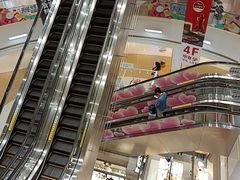 -百联南桥购物中心