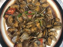 -鑫悦楼煎蟹·16年海鲜大排档