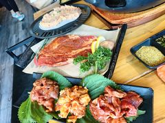 -四斤烤肉(东戴河孟家店)