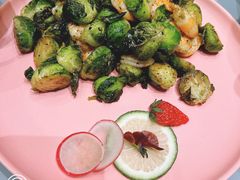 孢子甘蓝煎虾仁-甜阿姨·天台花园私房菜(万松园店)