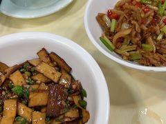 -笨罗卜浏阳菜馆(龙华鹏润达店)