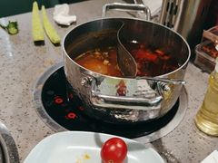 -金滏山烤肉·海鲜·火锅自助餐厅(襄阳万达店)