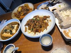 -95号酱骨·一块豆腐(展春园西路店)