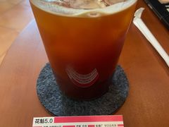 冻美式-彳亍咖啡·这里(水湾路店)
