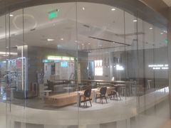 -喜茶(杭州滨江宝龙店)