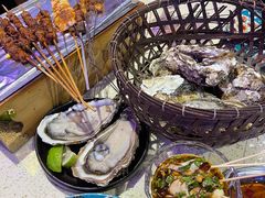 -蚝堡海鲜·威海菜·海肠捞饭·烧烤·亚洲吃蚝公司(幸福门店)
