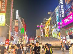 -万泊酒店(长沙五一广场国金中心店)