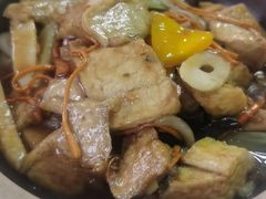 -天天向上素食餐厅(五台山店)