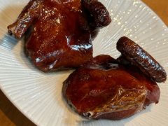 脆皮妙龄鸽-新荣记(西溪湿地店)