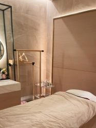 -苑苑vbeauty科技美容SPA