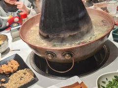 -周嵘铜火锅