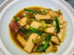 -姜君·千岛湖鱼头馆(浦东大道店)