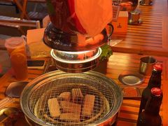 -叽叽扎扎烤肉场(生态城万达店)