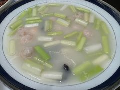 -湖畔鲁菜·二十年老字号餐厅(大明湖店)