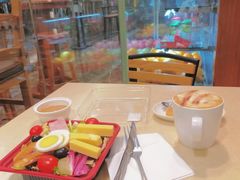 -丽都DELICATESSEN熟食店