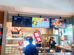 -必胜客(大宁路店)