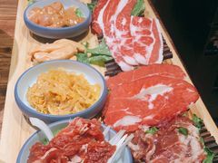 -明洞阿姨·韩式酱蟹烤肉·创意料理(三元桥店)