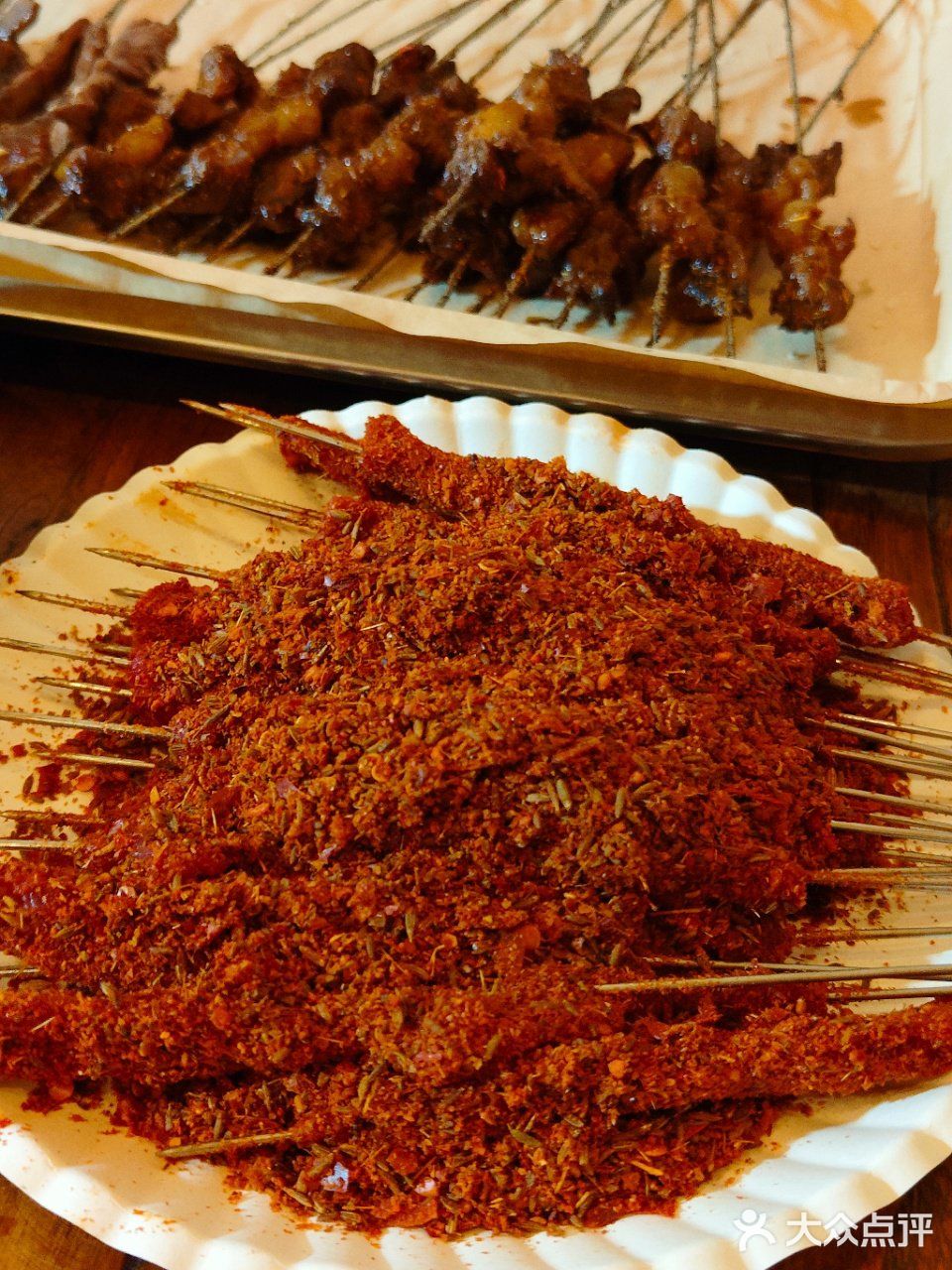 肉香不怕巷子深！四城泗烧烤(卧龙寺店) 
