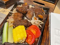 铁锄牛排-穹六人间 people 6(岳阳路店)