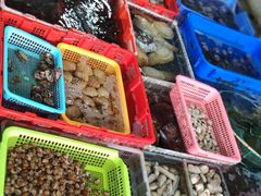 -霞涌市场海鲜摆卖区