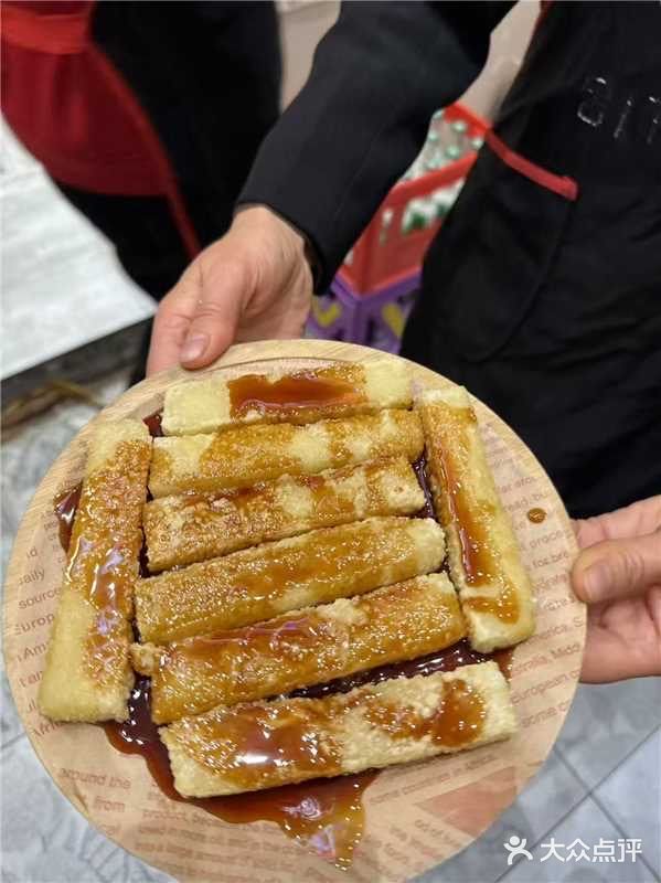 舍下火锅：味蕾的奇幻冒险，一口就爱到疯狂！