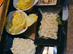 -七欣天香辣蟹火锅(上海银亿滨江店)