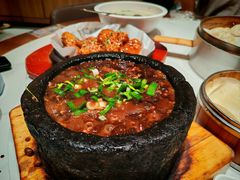 -梅利汴京烤鸭•开封豫菜地标店(东司门店)