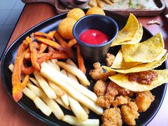 小吃拼盘-魏斯理汉堡(西安沣东吾悦店)