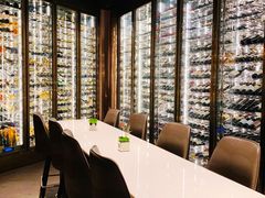 -wineapp葡萄酒餐吧(外滩金融中心店)