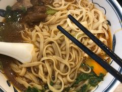 -康师傅私房牛肉面(马泉营奥莱店)