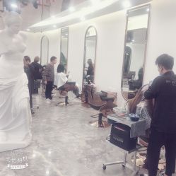 -INSTYLE造型·明星店