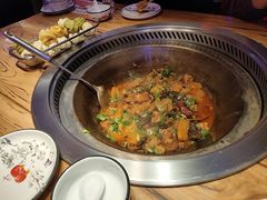 -山河屯铁锅炖鲜鹅·东北菜(开发区一店)