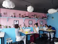 大堂-友达面馆·酸菜鱼面(钱塘区店)