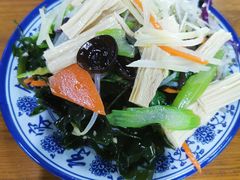 -京容合·老北京烧饼夹肉(珠江八区店)