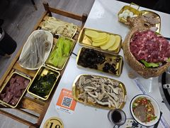 -刘少华贵州小黄牛·鲜牛肉火锅(总店)