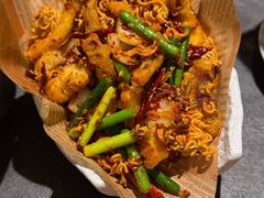 香辣鱿鱼和干脆面-干杯小木屋米酒店(罗斯福店)