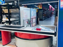 -家乐福(川沙店)