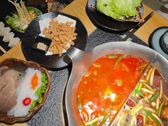 -湊湊火锅·茶憩(新中关购物中心店)