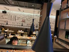 大堂-李子坝梁山鸡(北碚万达五鸡哥店)