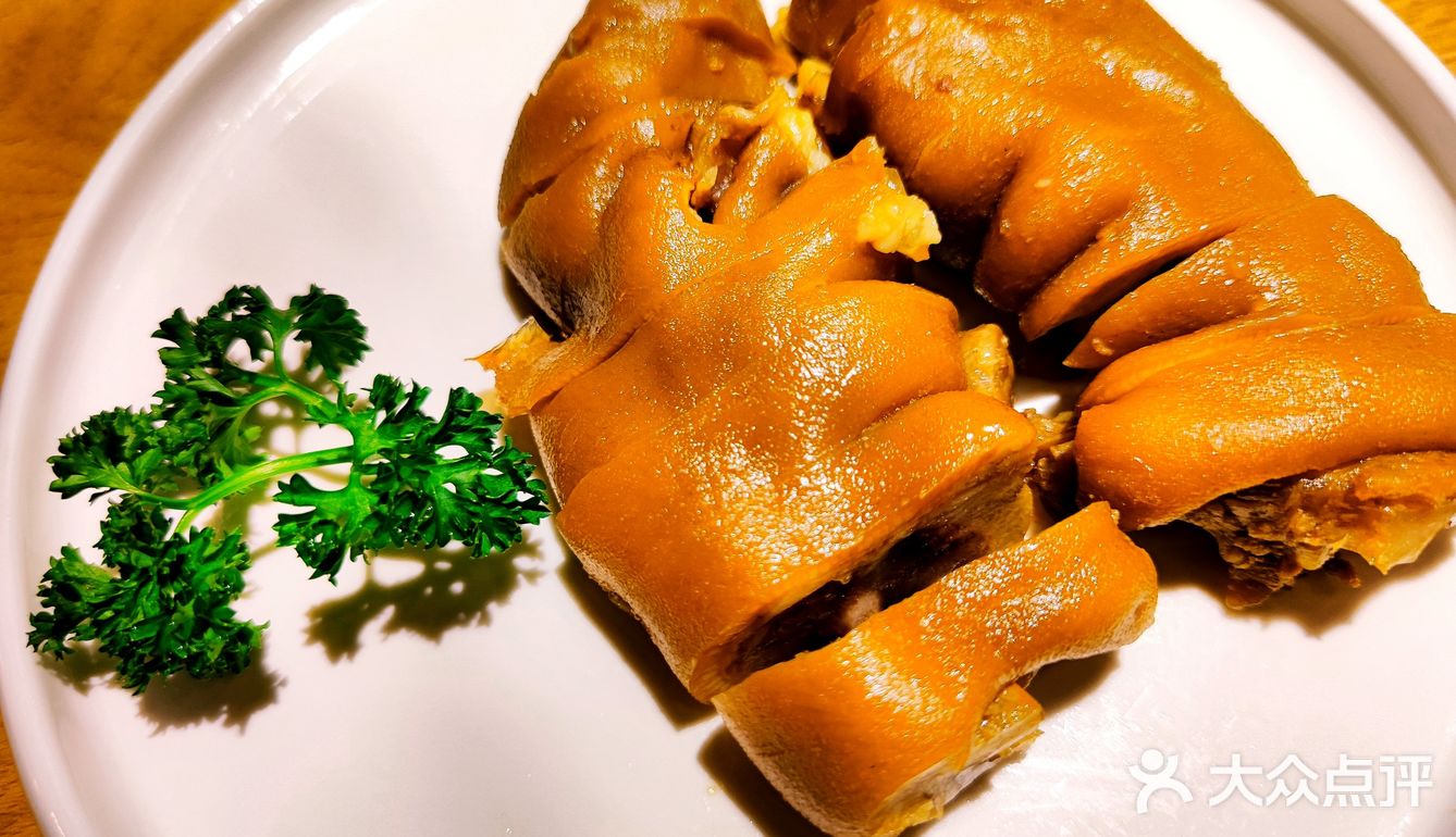 鲜入唯煮:京城港式火锅缔造者