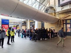 -九又四分之三站台