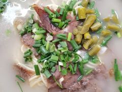 -肇兴特色牛肉粉