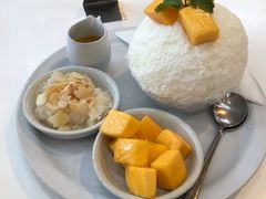 芒果雪冰-Cheevit Cheeva(Sirimangkalajarn)