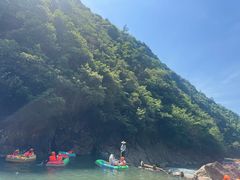 -安吉龙王山峡谷漂流